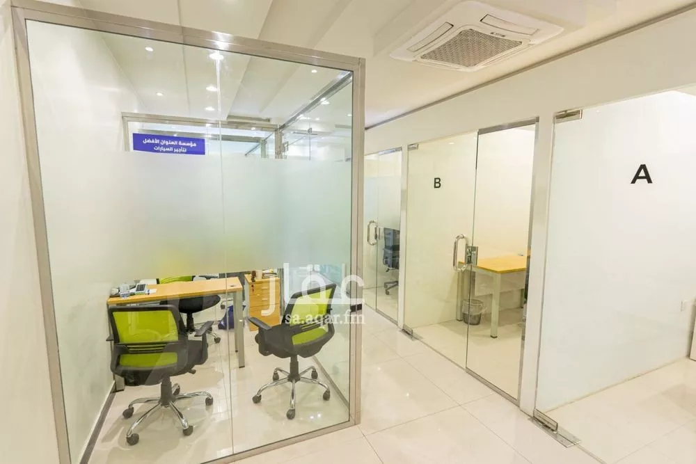 884 sqm office in Al Aridh 4