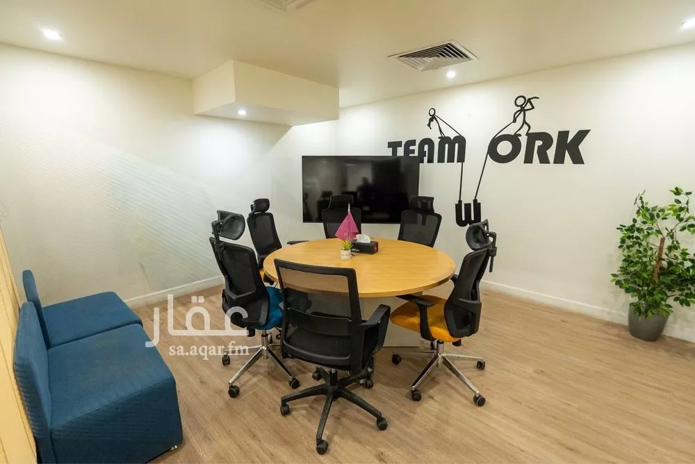 3000 sqm office in Al Sulaimaniyyah 2