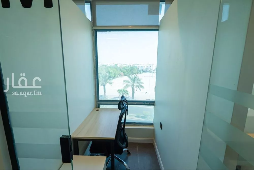 1 bedroom office in As Suwaidi, Riyadh 4