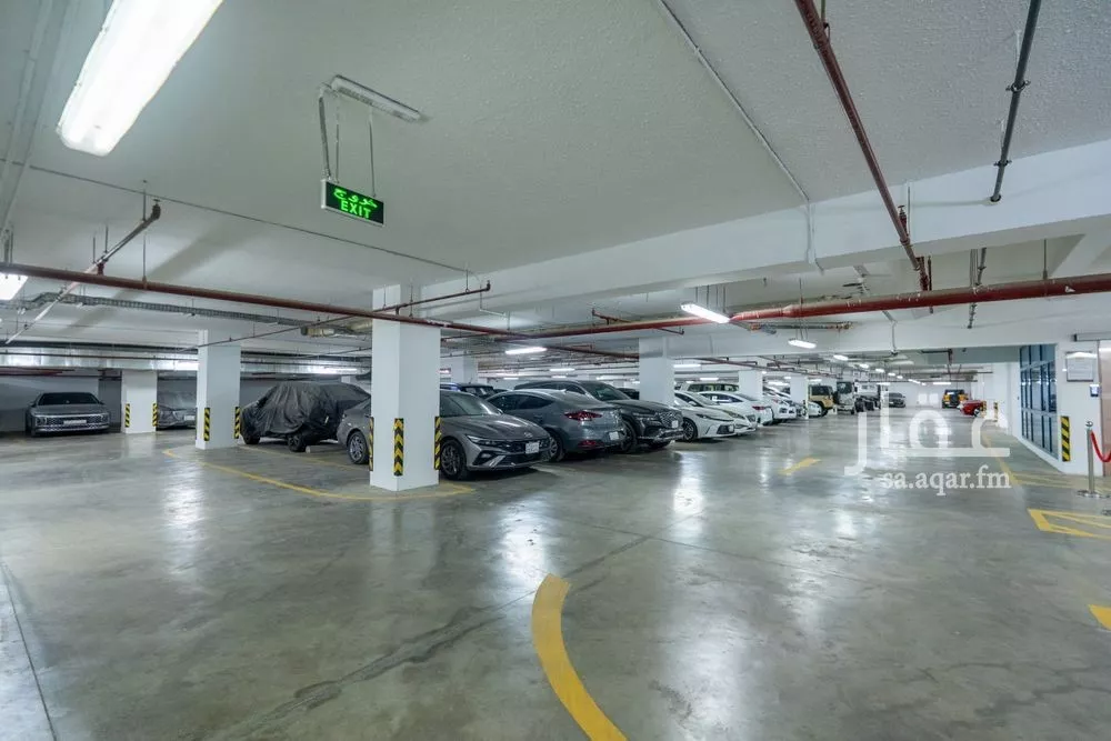 مكتب 9000 م² في السويدي 5