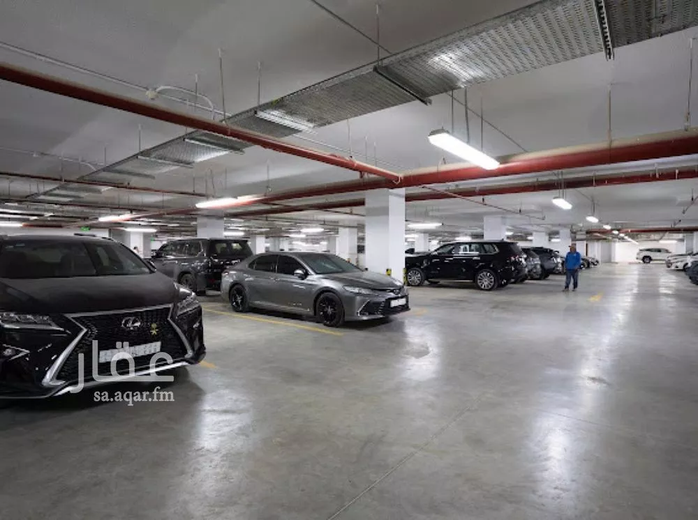 مكتب 9000 م² في السويدي 4