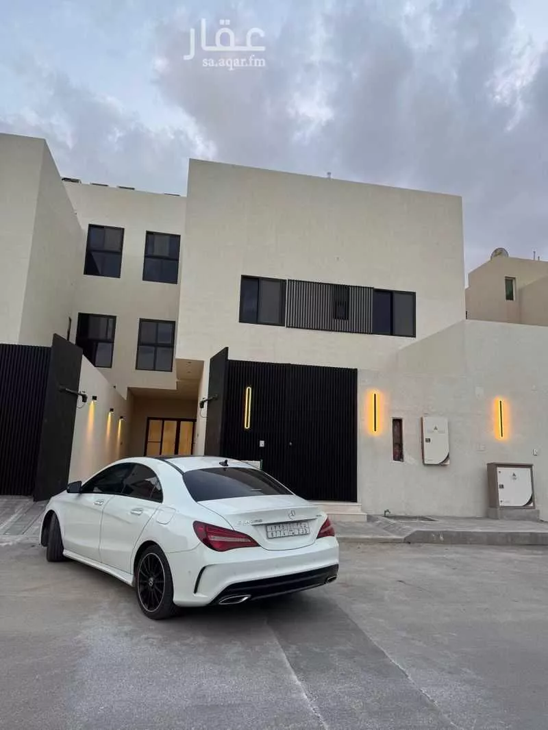 4 bedroom villa in Al Rawdah, Riyadh 5