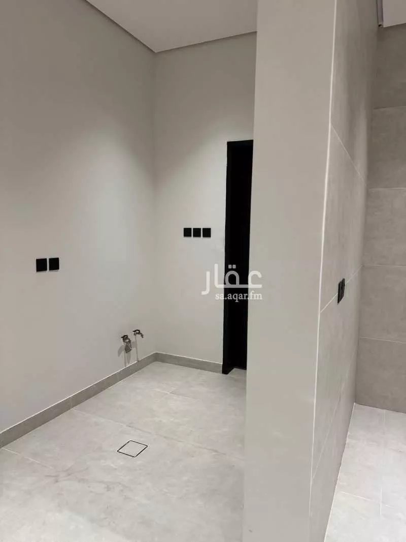 4 bedroom villa in Al Rawdah, Riyadh 13
