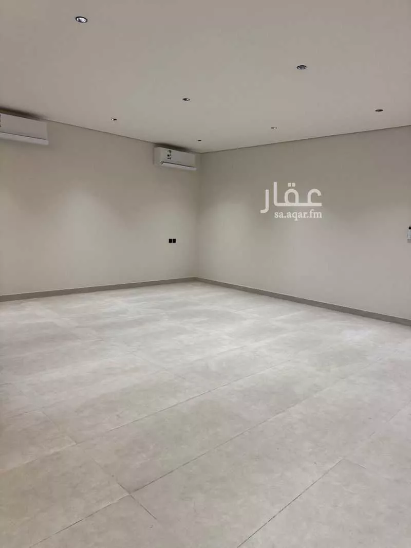 4 bedroom villa in Al Rawdah, Riyadh 9