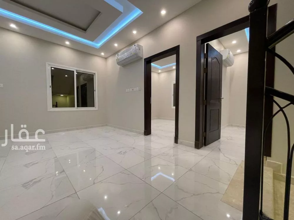 5 bedroom villa in Al Khalidiyah Ash Shamaliyah, Eastern Province 15