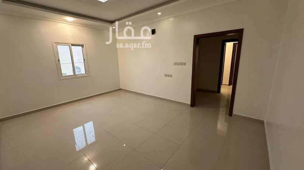 شقة 6 غرف في الشعلة 3