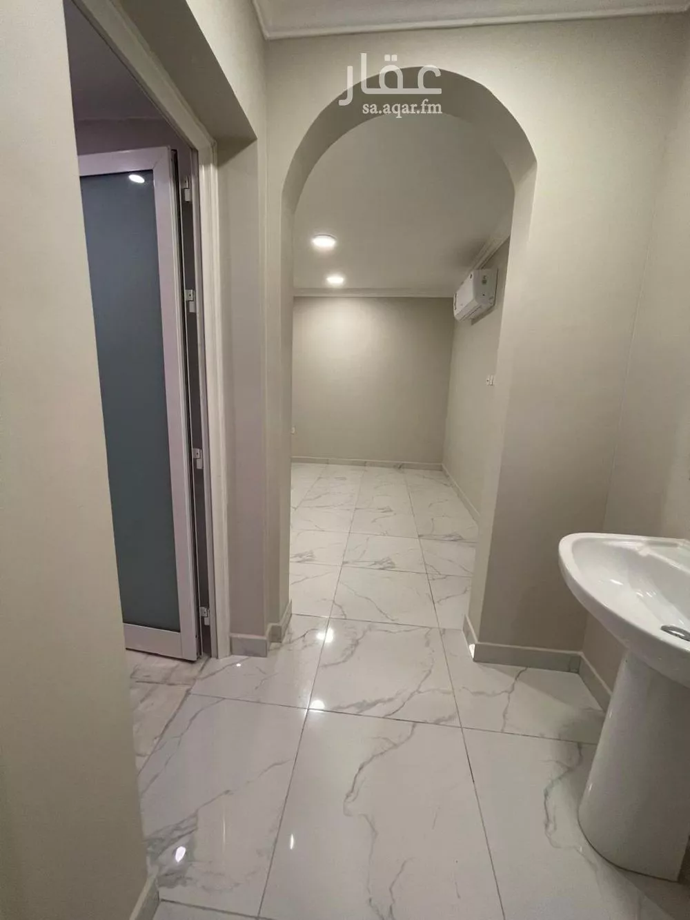 5 bedroom villa in Al Khalidiyah Ash Shamaliyah, Eastern Province 10