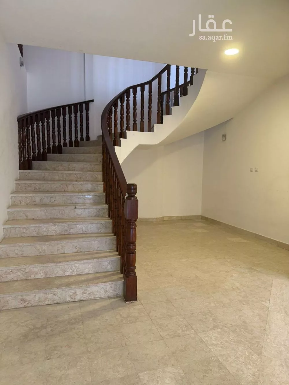 5 bedroom villa in Doha Al Janubiyah, Eastern Province 13