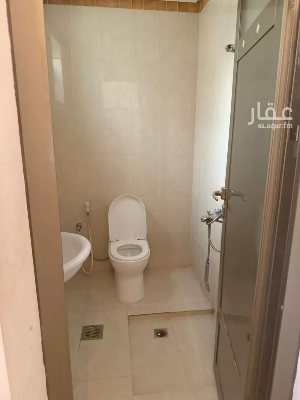 5 bedroom villa in Doha Al Janubiyah, Eastern Province 7
