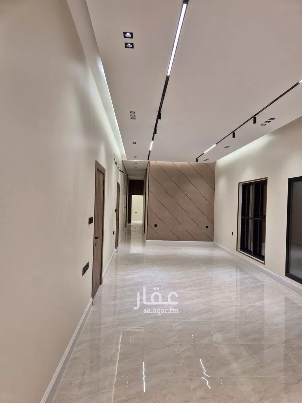 دور 5 غرف في العارض 4