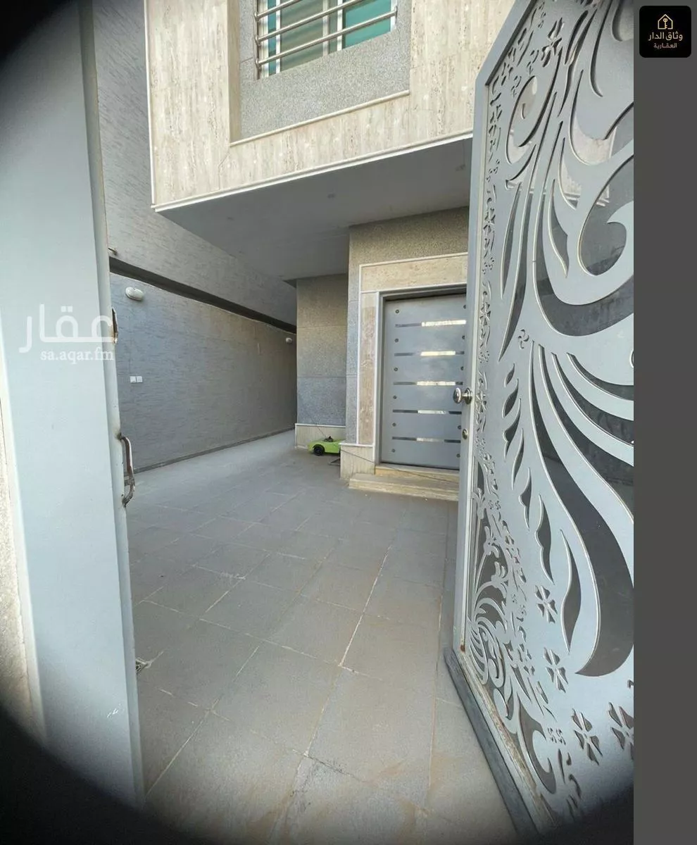 فيلا 7 غرف في الرمال 2