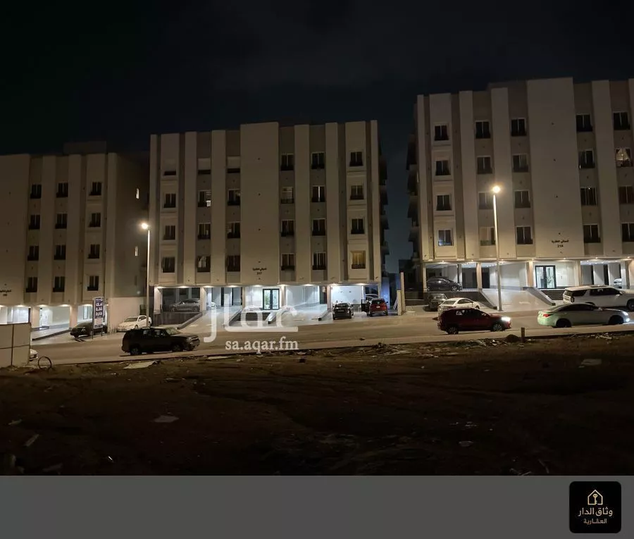 أرض 893 م² في طيبة 4