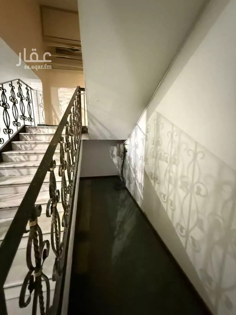 5 bedroom villa in Al Khuzama, Riyadh 13