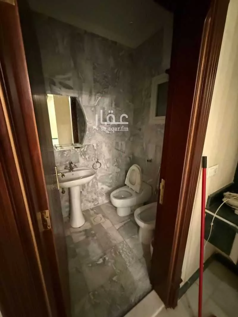 5 bedroom villa in Al Khuzama, Riyadh 15