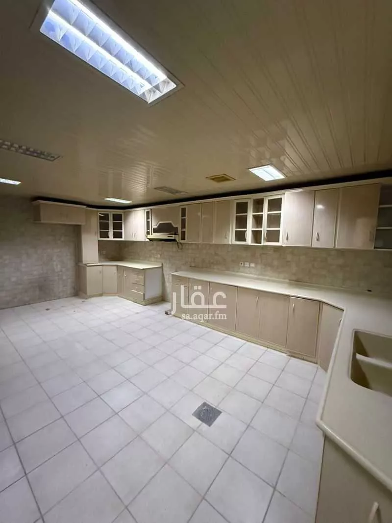5 bedroom villa in Al Khuzama, Riyadh 16
