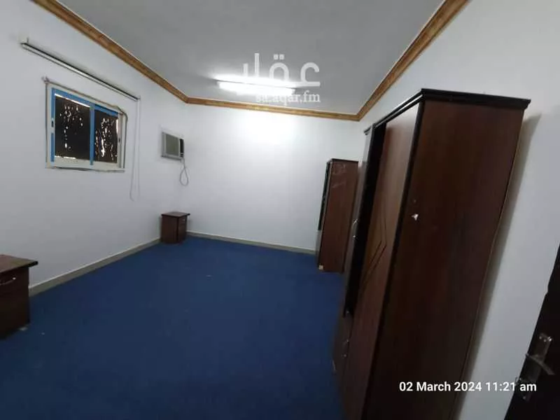 900 sqm building in Dhahrat Laban 3
