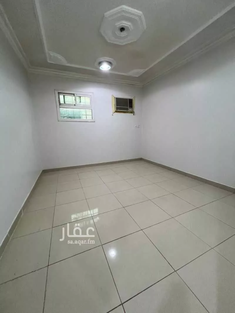 3 bedroom apartment in Ishbiliyah, Riyadh 8