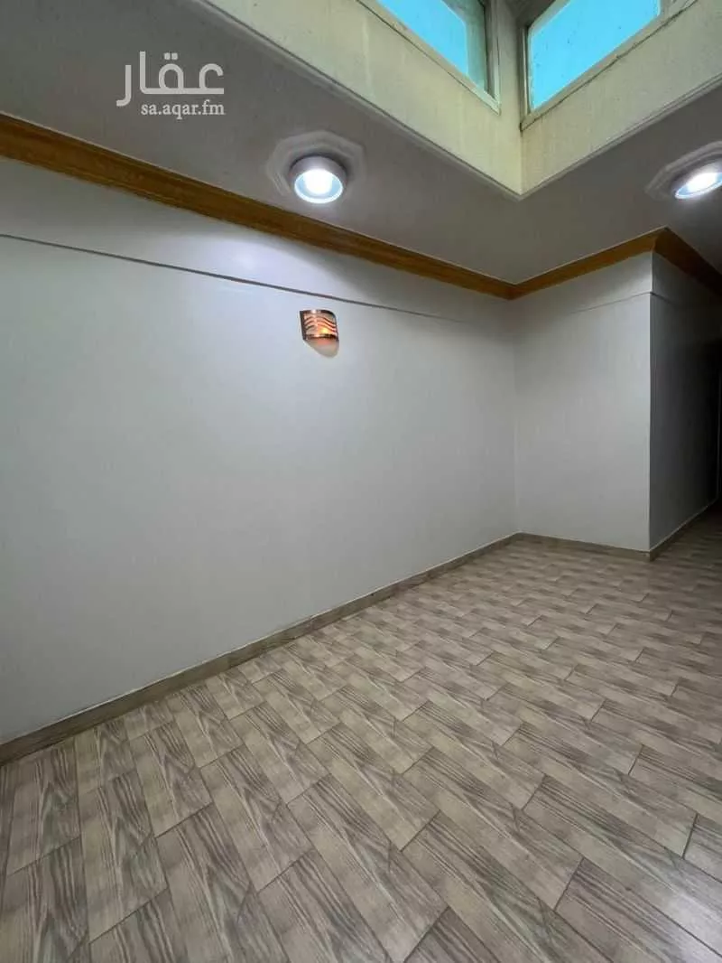 3 bedroom apartment in Ishbiliyah, Riyadh 10