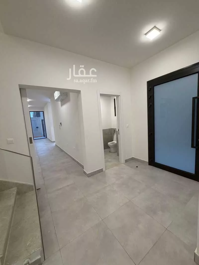 5 bedroom villa in Al Narjis 5