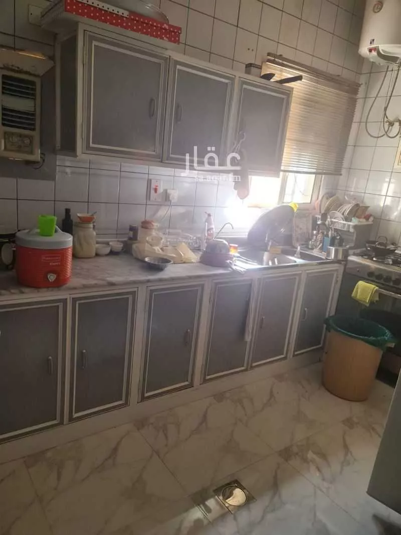 فيلا 10 غرف في الروابي 5