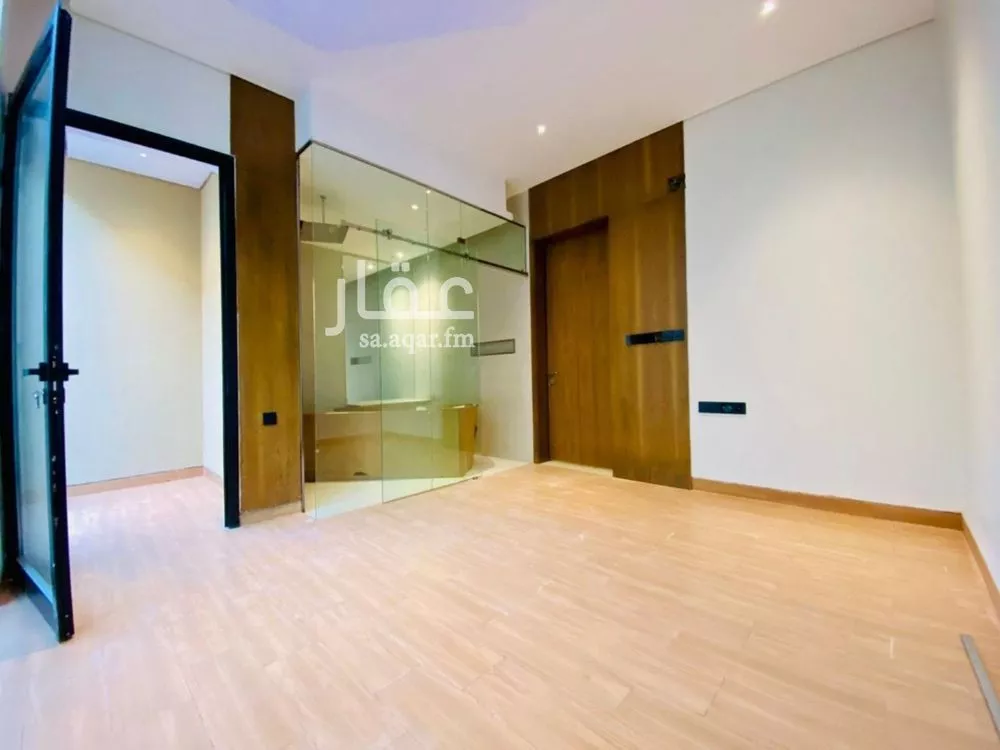 فيلا 4 غرف في المهدية 4