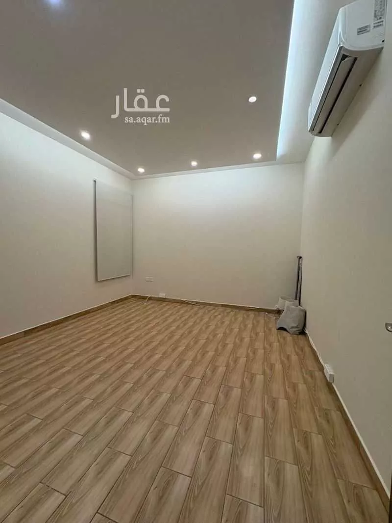 شقة 2 غرف في العارض 4