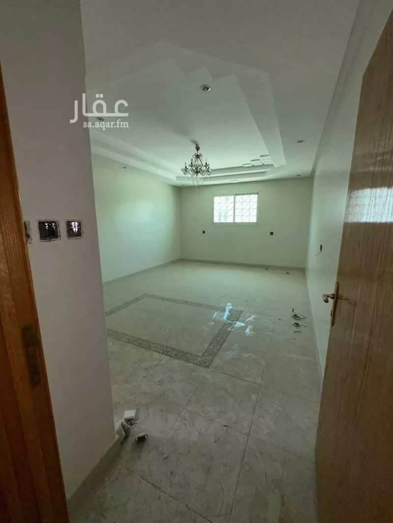 5 bedroom villa in At Taawon, Riyadh 7