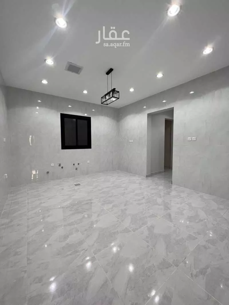 7 bedroom villa in Al Yaqout, Jeddah 12