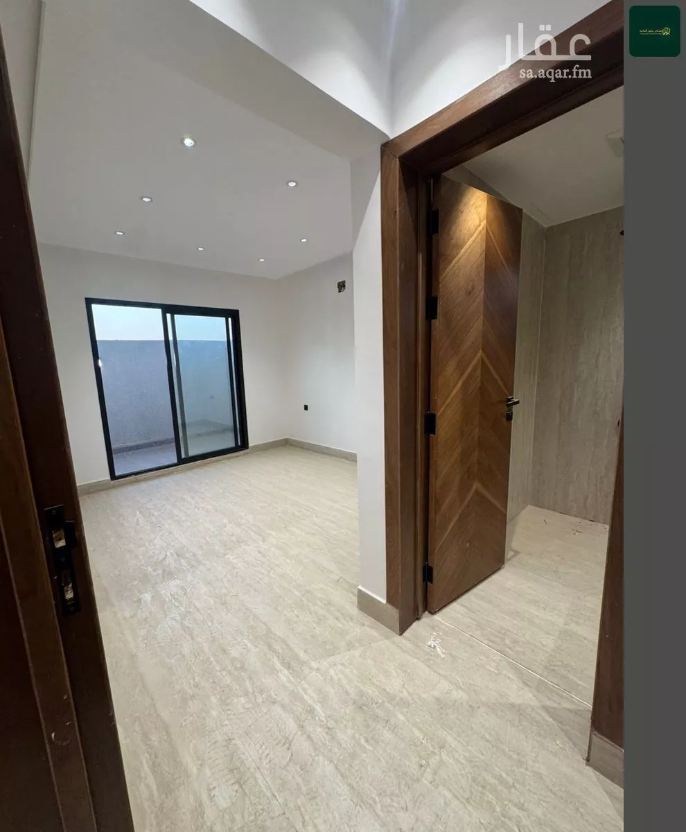 5 bedroom floor in Dhahrat Namar 5