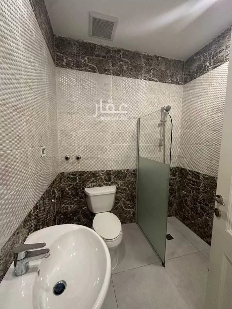 3 bedroom villa in Al Amwaj, Eastern Province 9