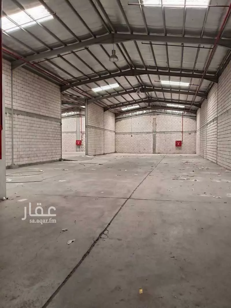 1306 sqm warehouse in Ad Dar Al Baida 1