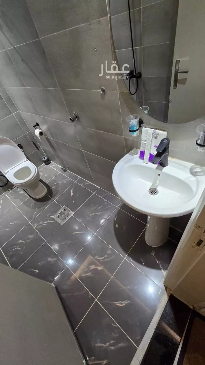 شقة 1 غرف في العقيق 4