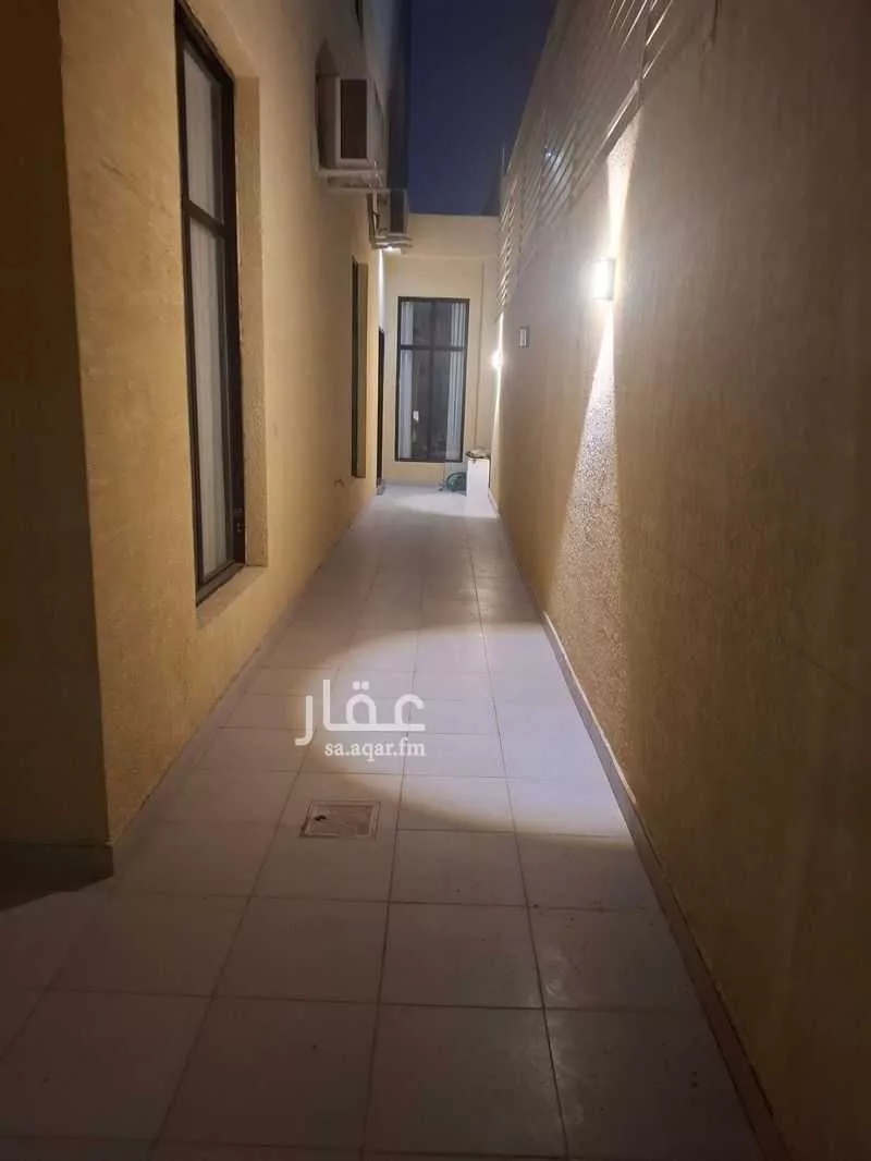 4 bedroom villa in Al Yarmouk, Riyadh 23