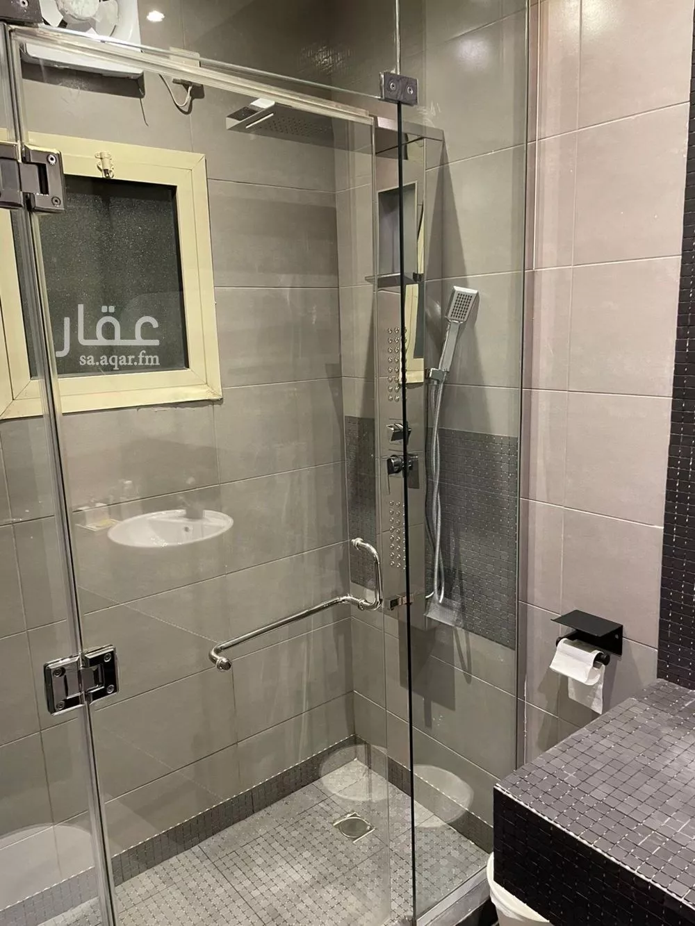 شقة 6 غرف في المروة 5