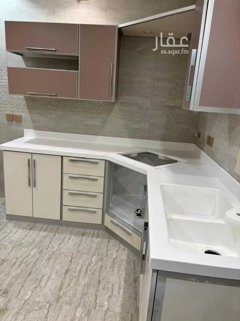 2 bedroom apartment in Qurtubah, Riyadh 6