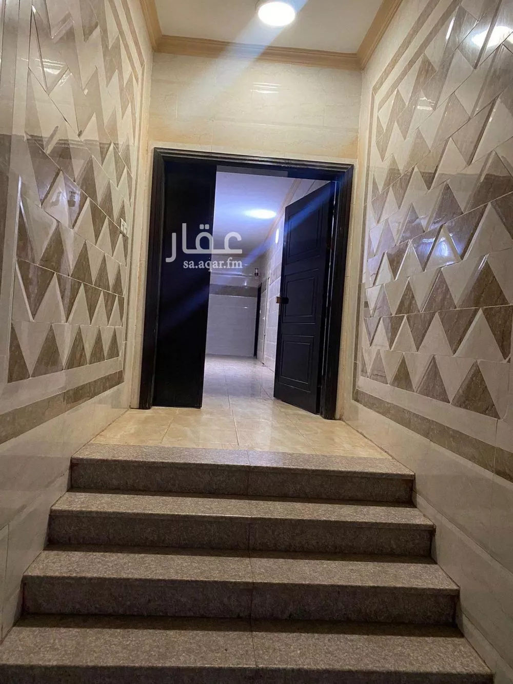 عمارة 720 م² في السلام 3