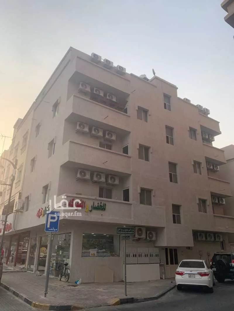 عمارة 130 م² في الخبر الشمالية 1