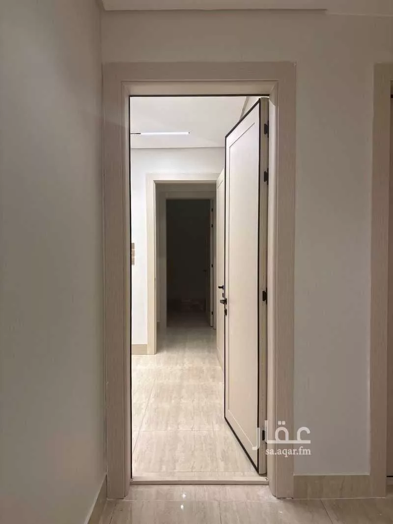 شقة 1 غرف في الحمرا 3