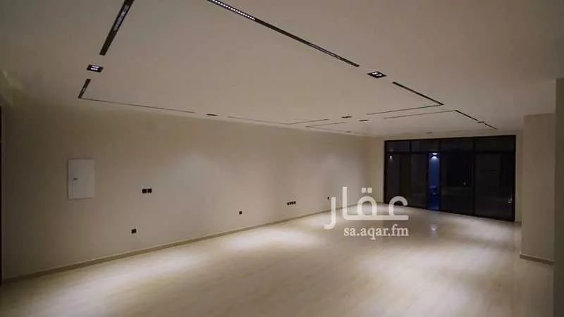 فيلا 6 غرف في العارض 4