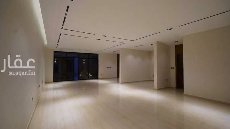 فيلا 6 غرف في العارض 2