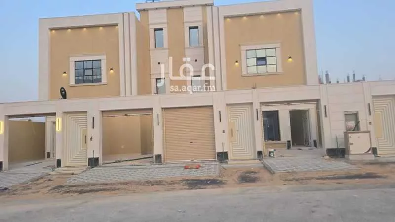 4 bedroom villa in Dahiat Namar 5