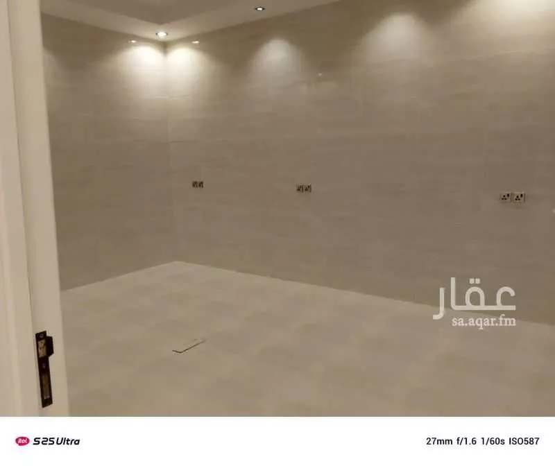 4 bedroom villa in Dahiat Namar 2