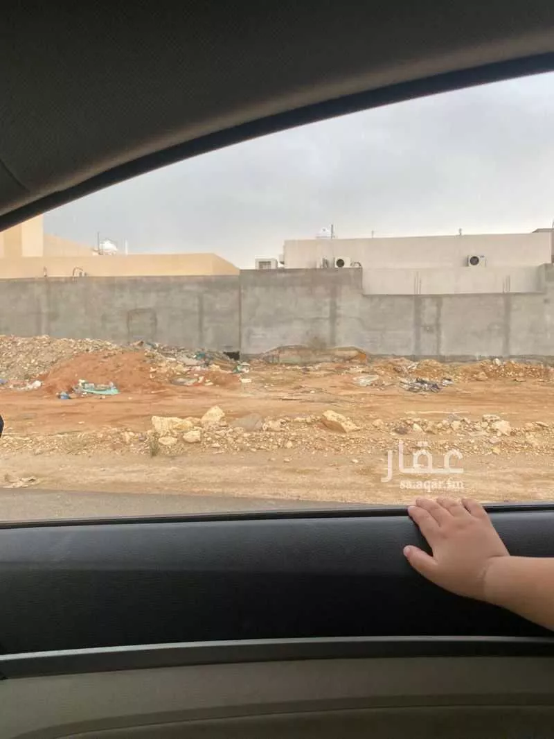 460 sqm land in Al Mahdiyyah 3