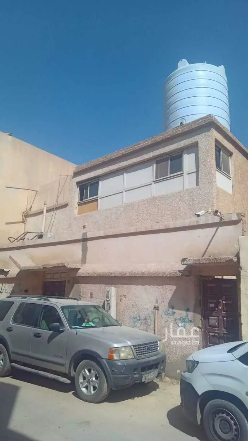 171 sqm building in Al Yamamah