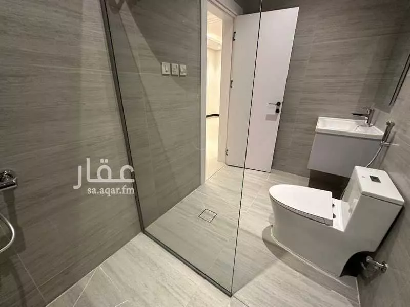 4 bedroom apartment in At Taawon, Riyadh 18