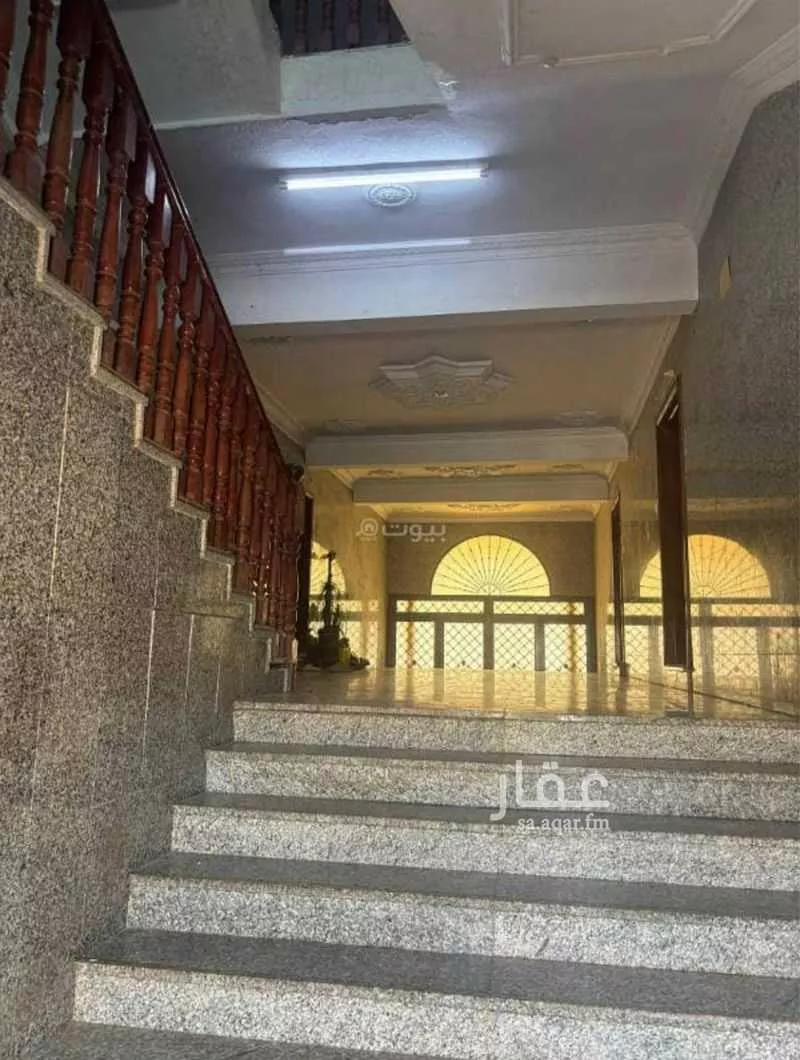 عمارة 880 م² في المتنزهات 5