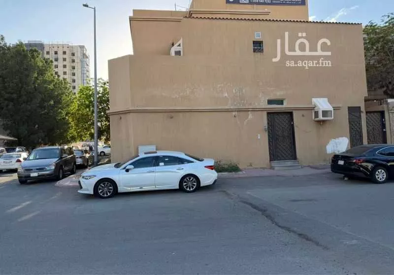 عمارة 486 م² في المروة 1