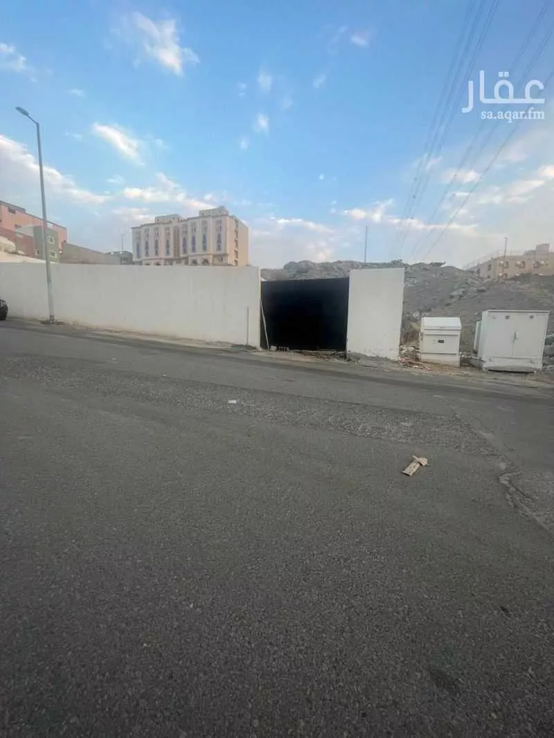 782 sqm land in Al Taneem 3