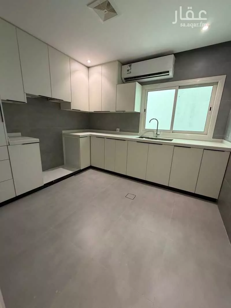 2 bedroom floor in Al Murooj 3