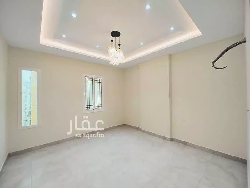 5 bedroom apartment in Muraykh 4